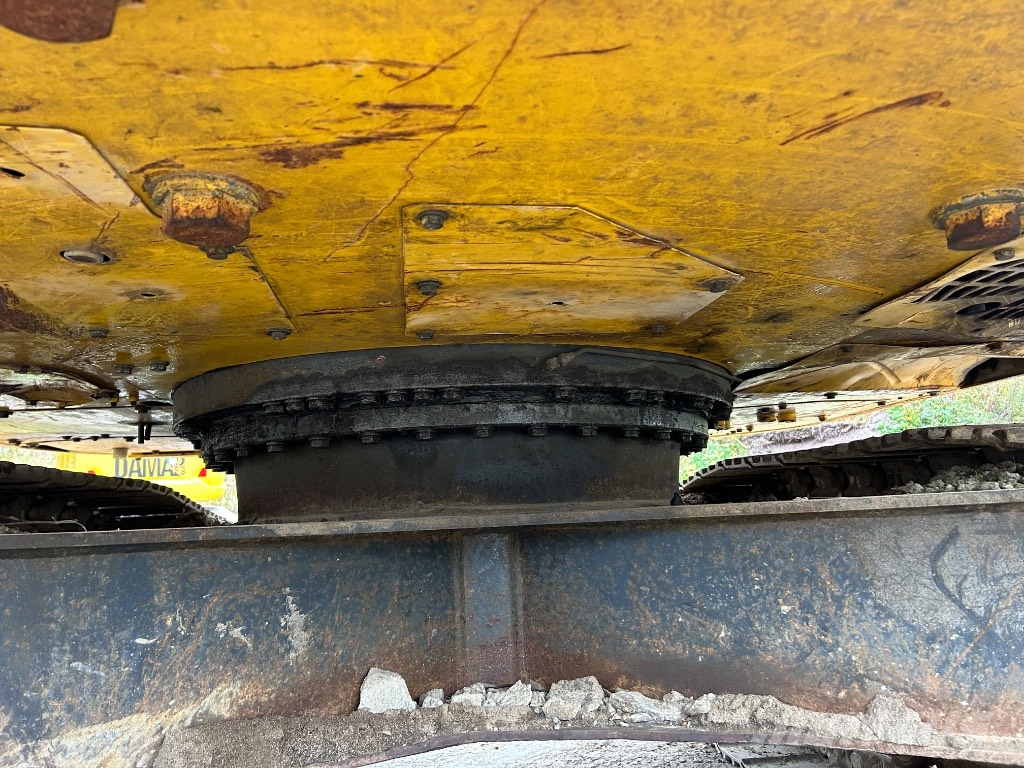 Komatsu PC 228 USLC-11 履帶式 挖土機/掘鑿機/挖掘機