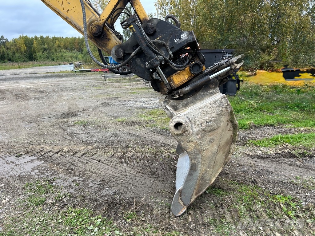 Komatsu PC 228 USLC-11 履帶式 挖土機/掘鑿機/挖掘機
