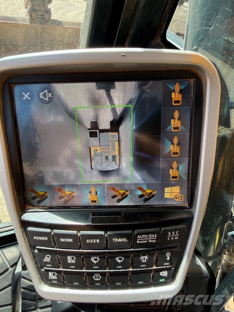 Hyundai HX 220 L - HX220L - HX 220 حفارات زحافة