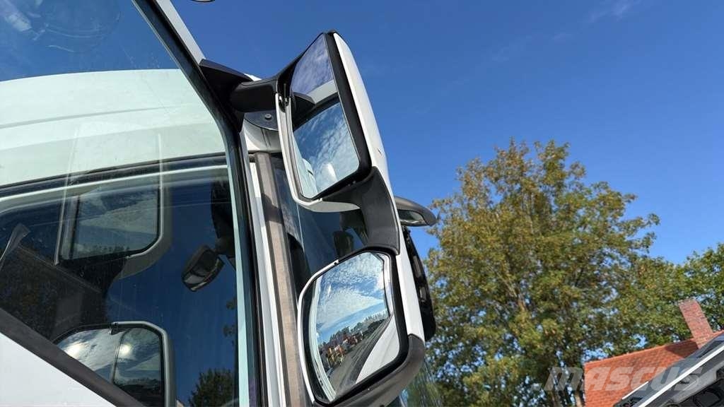 DAF XG 480FT شاحنات بمقصورة وهيكل