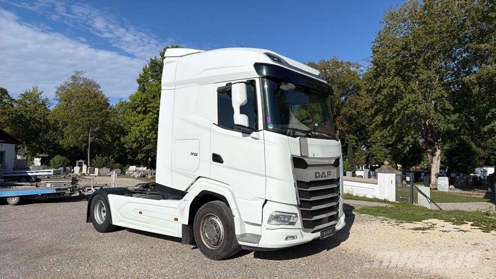 DAF XG 480FT شاحنات بمقصورة وهيكل