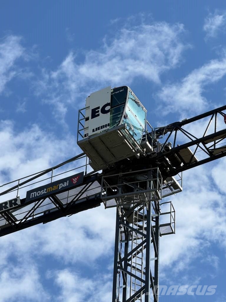 Liebherr 85 EC-B 5 塔式起重機