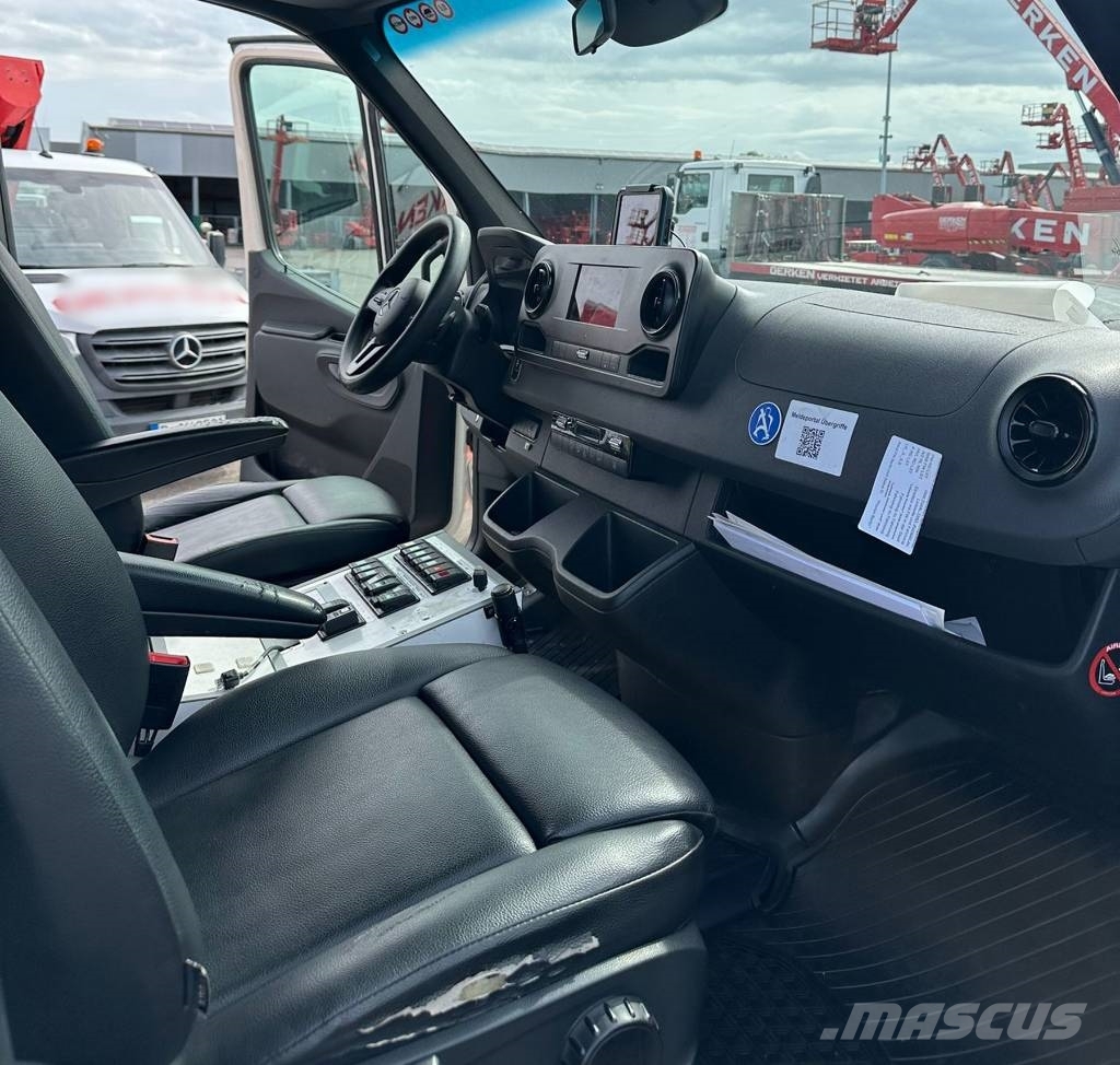 Mercedes-Benz Sprinter Rettungswagen Ambulanslar