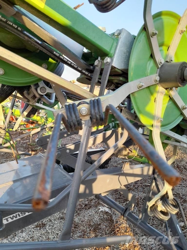 Fendt Twister 901T Grābekļi un siena ārdītāji