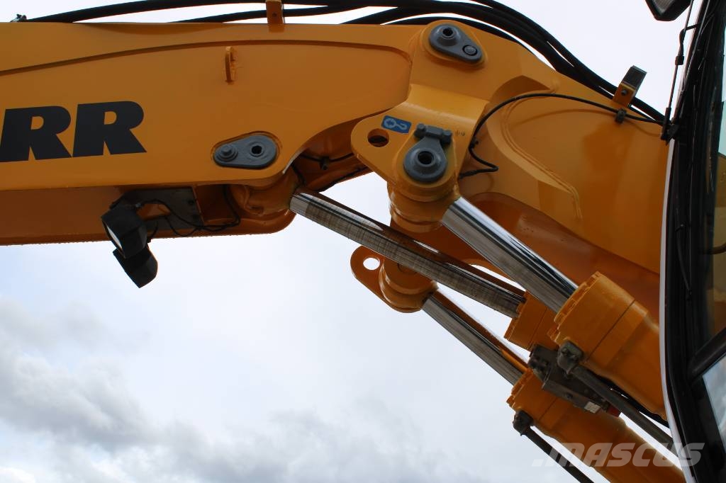 Liebherr Εκσκαφέας  A 900 C Litronic 轮式挖掘机