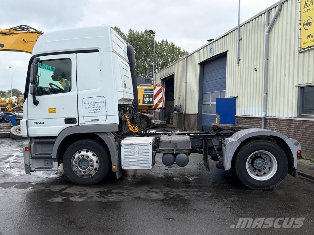 Mercedes-Benz Actros 1844 Tractor - V6 - MP3 - EURO 5 - Aircondi Sattelzugmaschinen