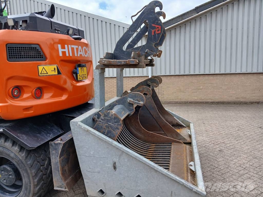 Hitachi ZX 135 W-7 Bageri na kotačima
