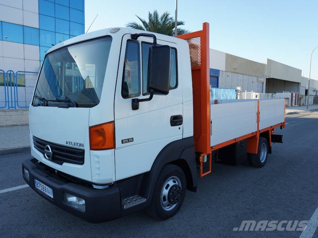 Nissan ATLEON 35.15 PLUMA PALFINGER 3300 Автокрани