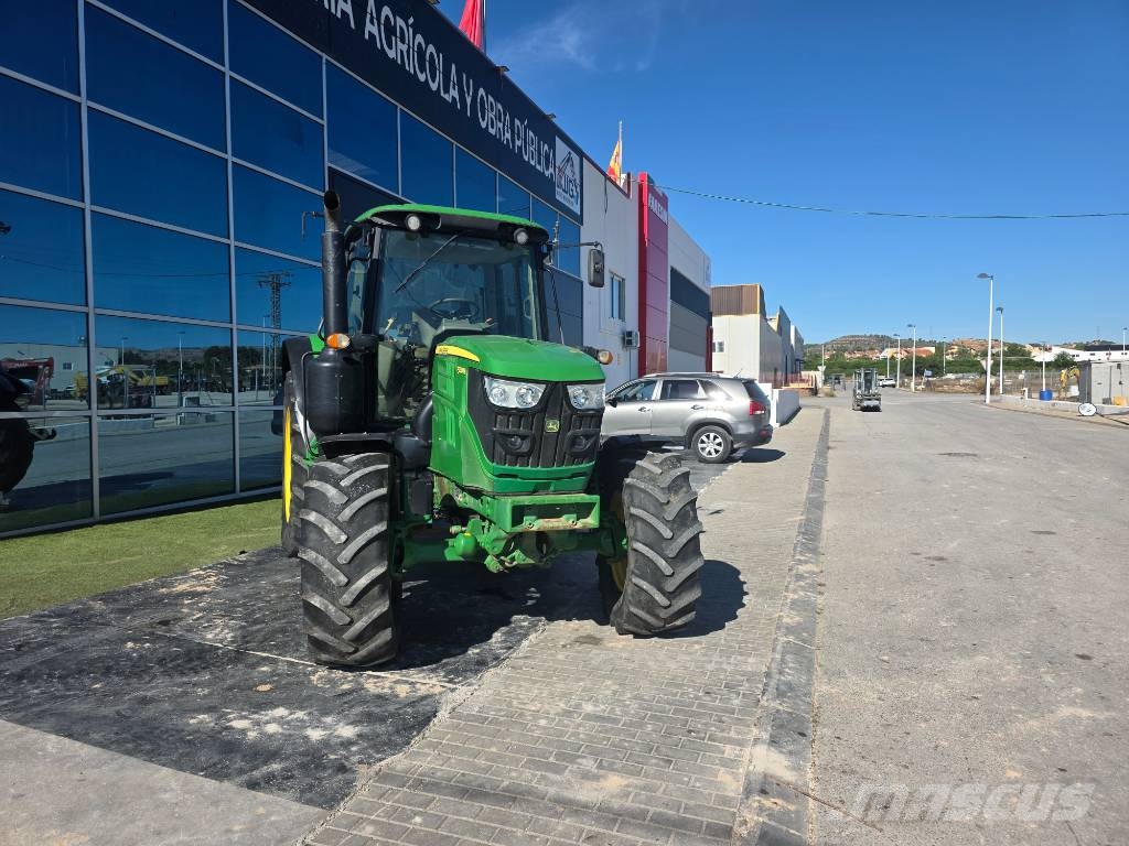 John Deere 6130 M Traktori