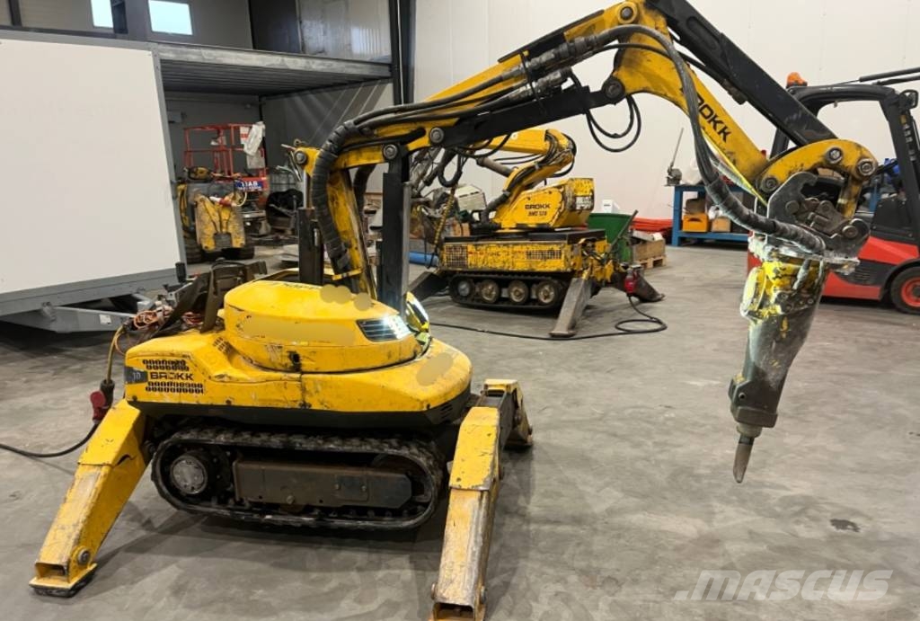 Brokk 110 Purkukoneet