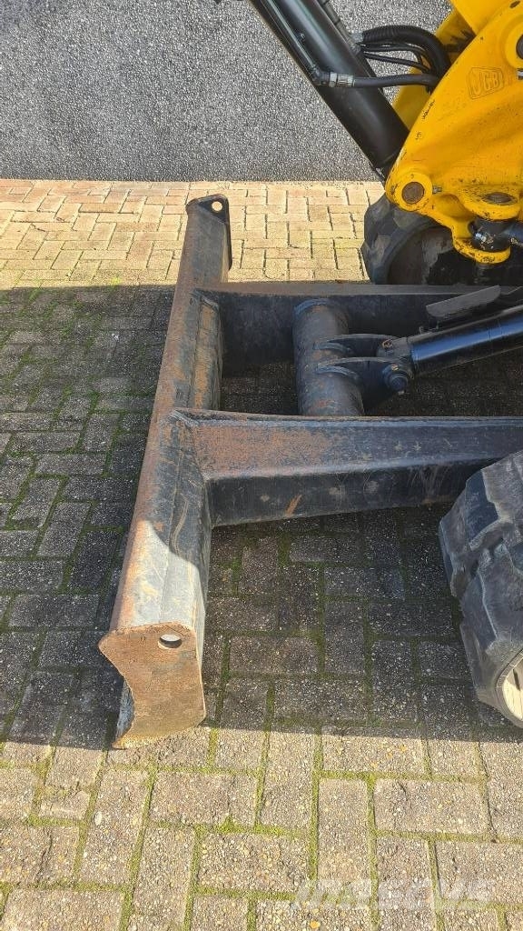 JCB minigraver 8040 Polovni mini kranovi