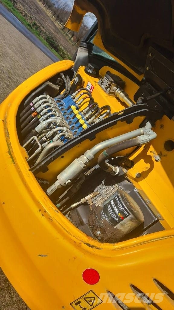 JCB minigraver 8040 Polovni mini kranovi