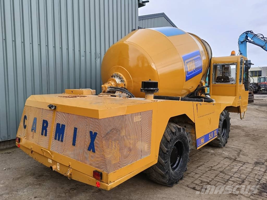 Carmix 5.5 XL self loading beton mixer + weightlog scale Betonmischer