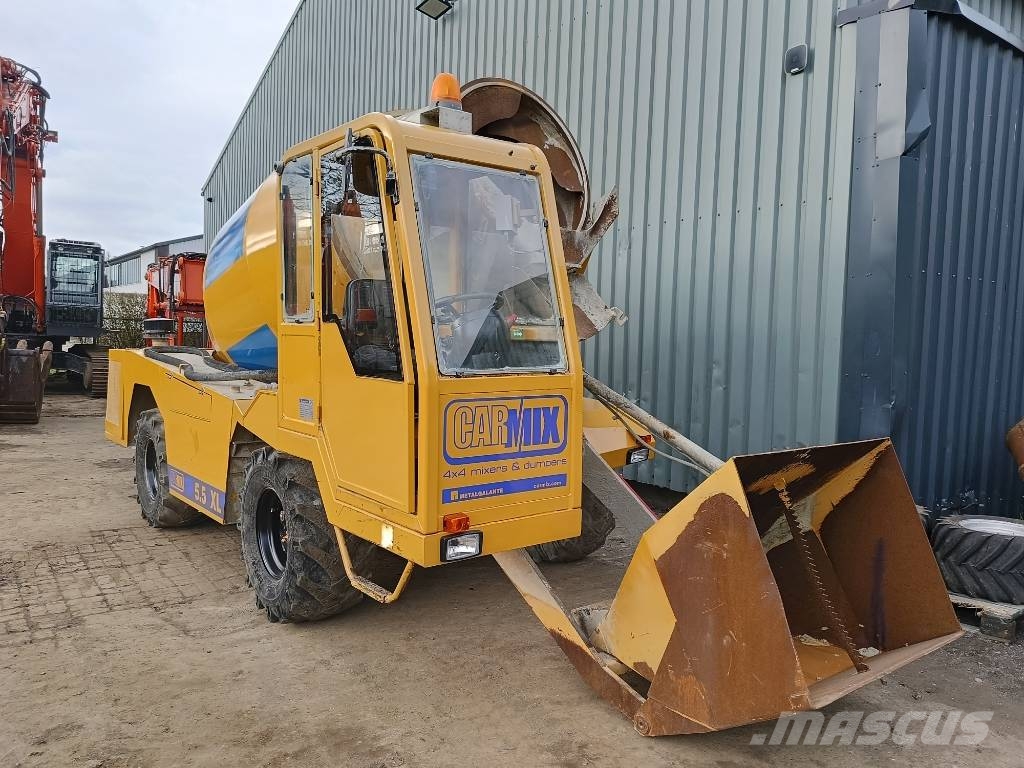 Carmix 5.5 XL self loading beton mixer + weightlog scale Betonmischer