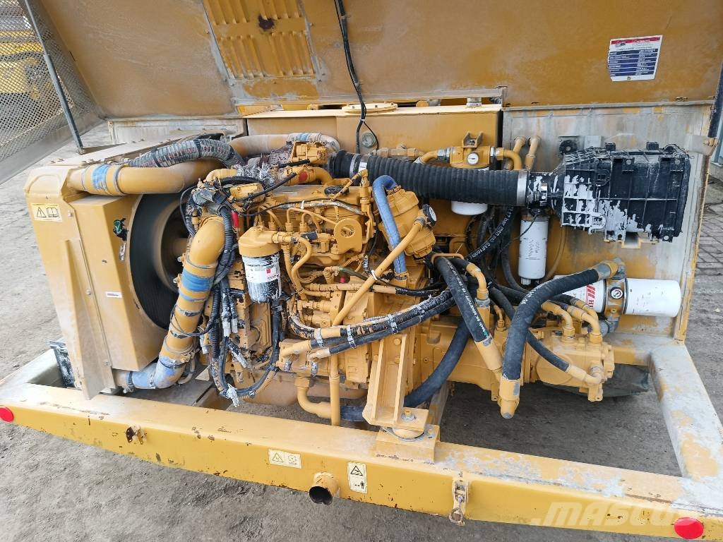 Carmix 5.5 XL self loading beton mixer + weightlog scale Betonmischer