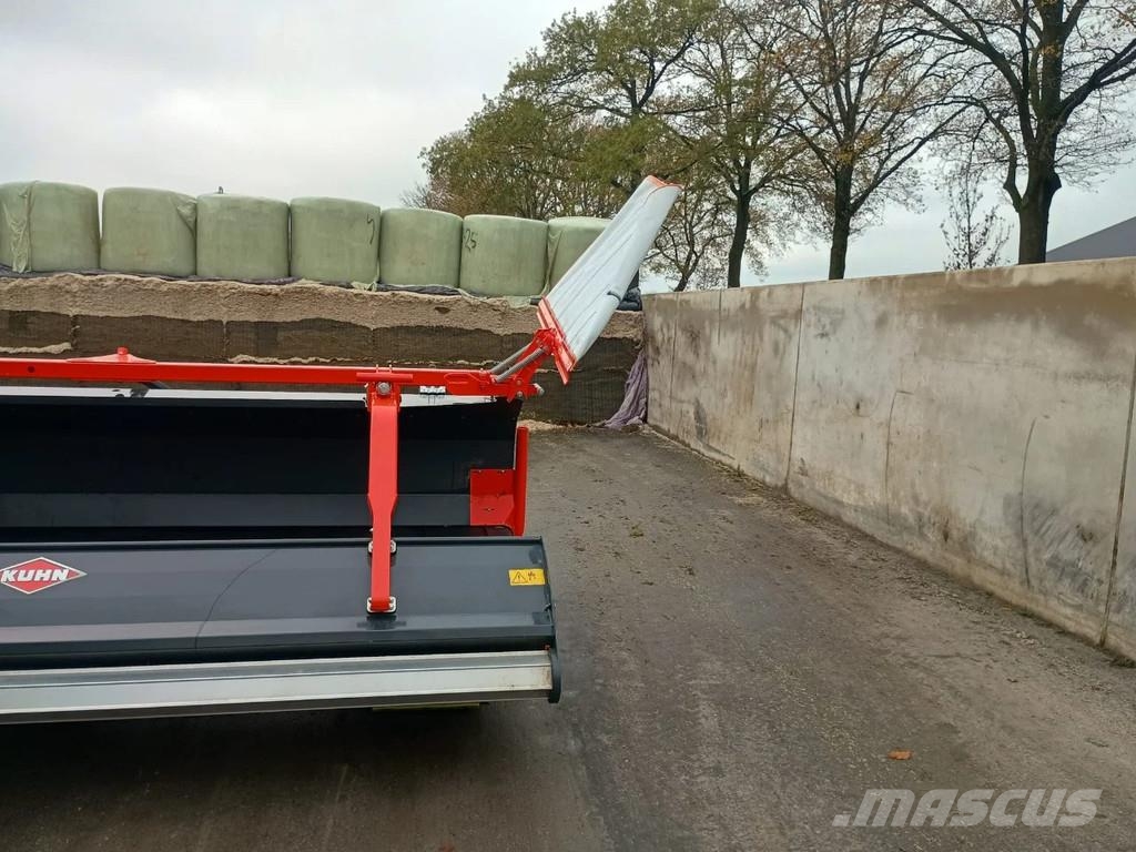 Kuhn MERGE MAXX 950 Bandenhark Sakupljači
