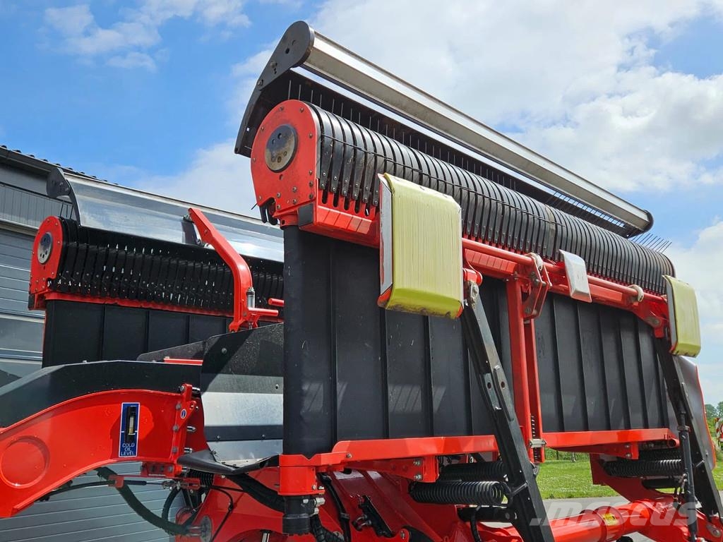 Kuhn MERGE MAXX 950 Bandenhark Sakupljači