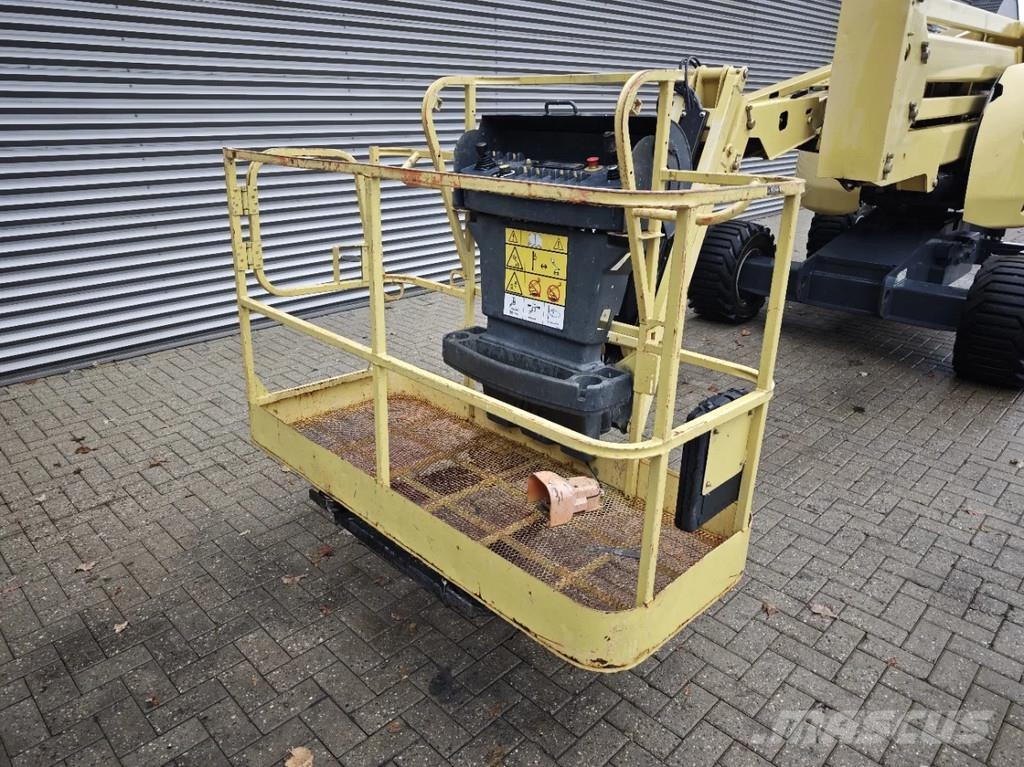 JLG 450 AJ Gelenkteleskoparbeitsbühnen