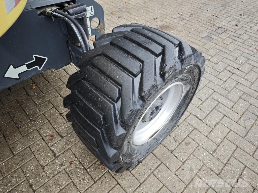 JLG 450 AJ Gelenkteleskoparbeitsbühnen