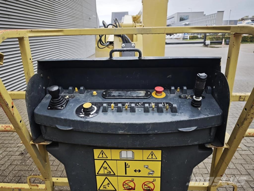 JLG 450 AJ Gelenkteleskoparbeitsbühnen