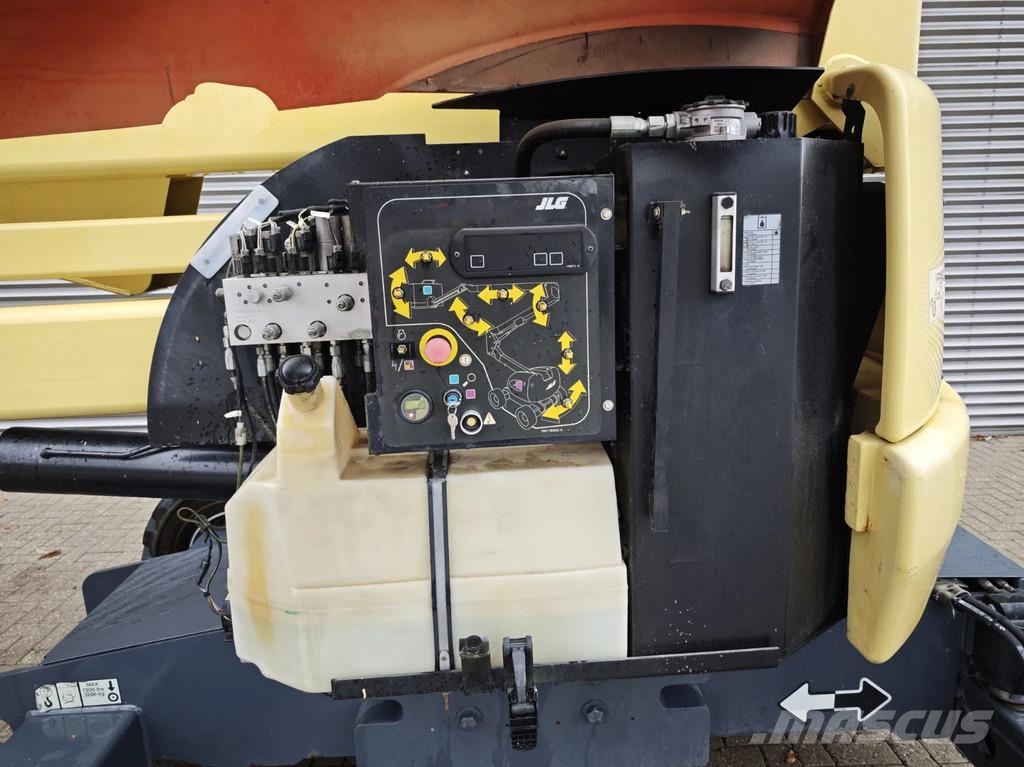 JLG 450 AJ Gelenkteleskoparbeitsbühnen