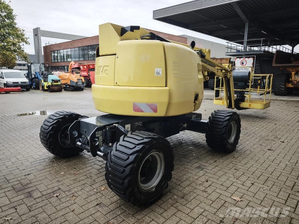 JLG 450 AJ Gelenkteleskoparbeitsbühnen