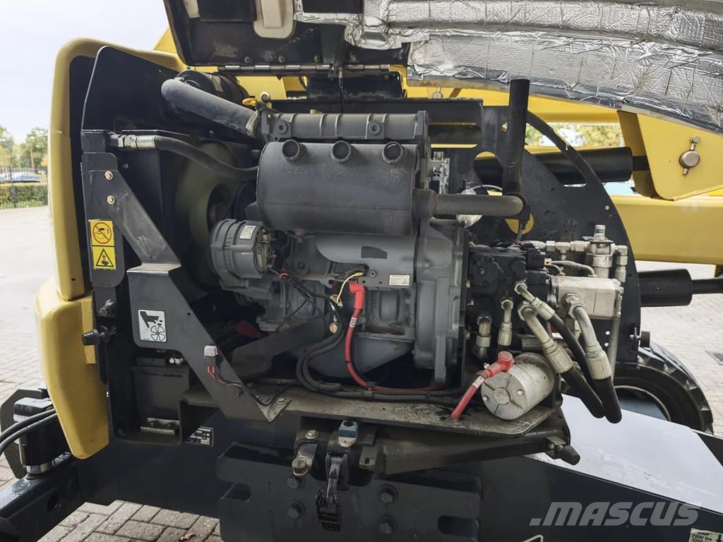 JLG 450 AJ Gelenkteleskoparbeitsbühnen