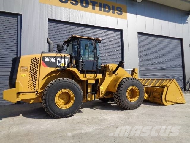CAT 950M Kolové nakladače
