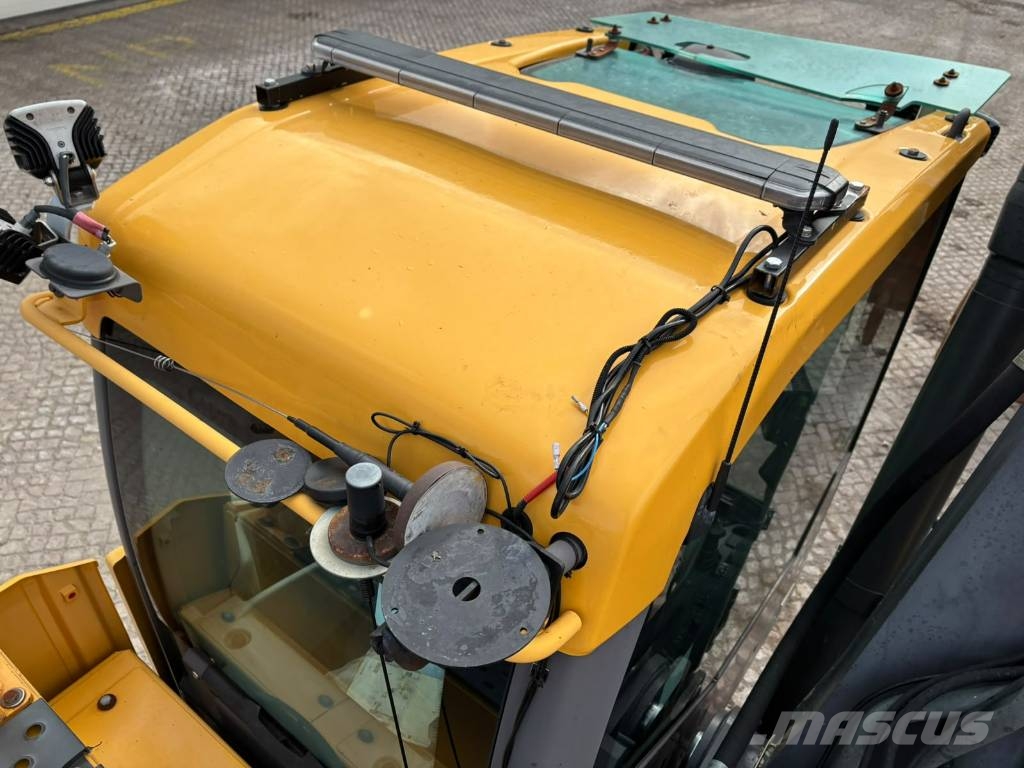 Volvo EC 250 EL Bagri goseničarji