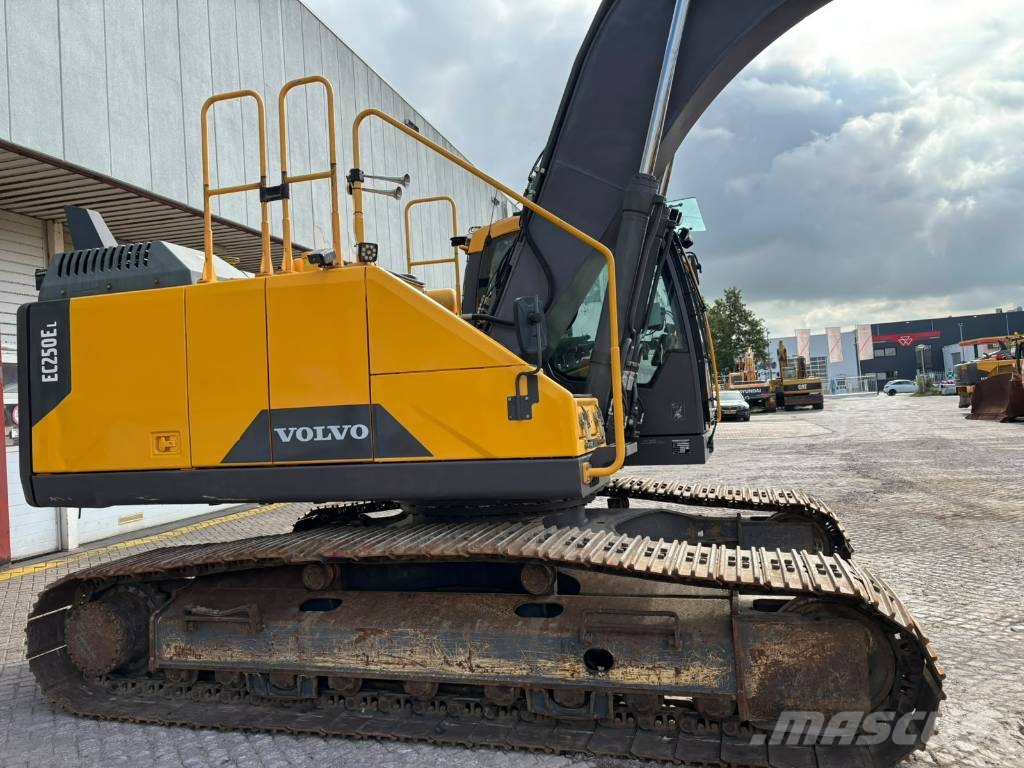 Volvo EC 250 EL Bagri goseničarji