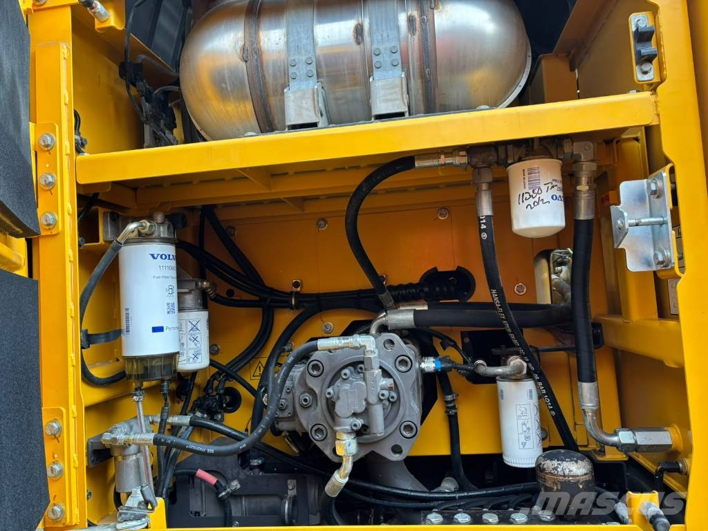 Volvo EC 250 EL Bagri goseničarji