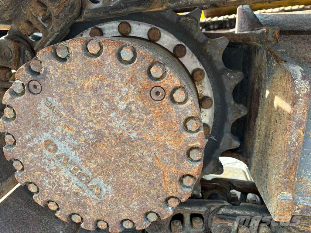 Volvo EC 250 EL Bagri goseničarji