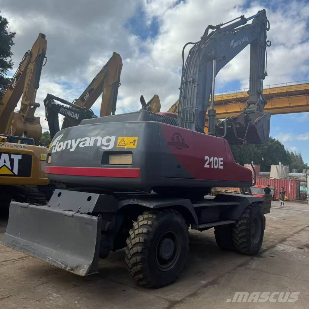 JONYANG 210E 輪胎式裝載機