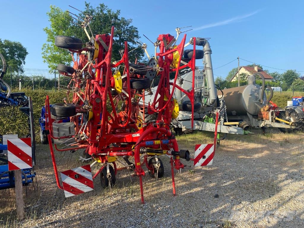 Pöttinger Hit 910N 耙與翻草機