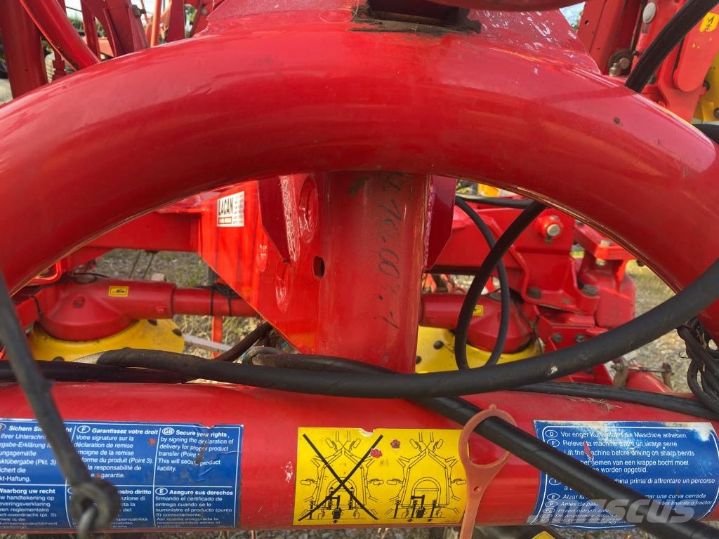 Pöttinger Hit 910N 耙與翻草機