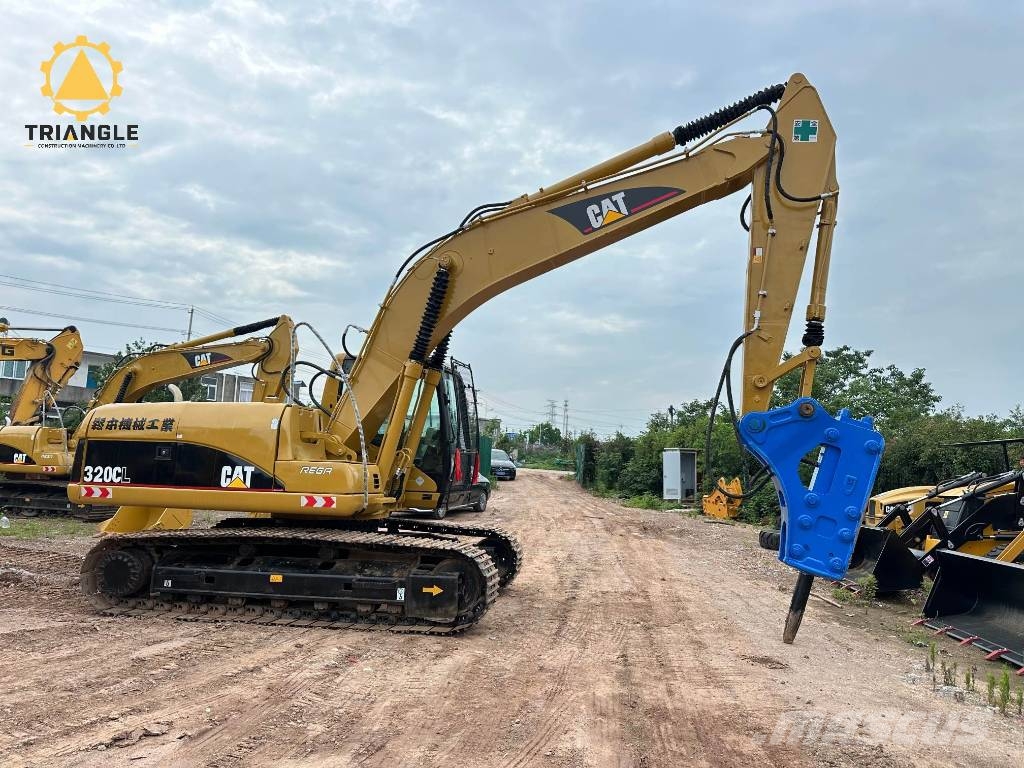 CAT 320 C L Lánctalpas kotrók