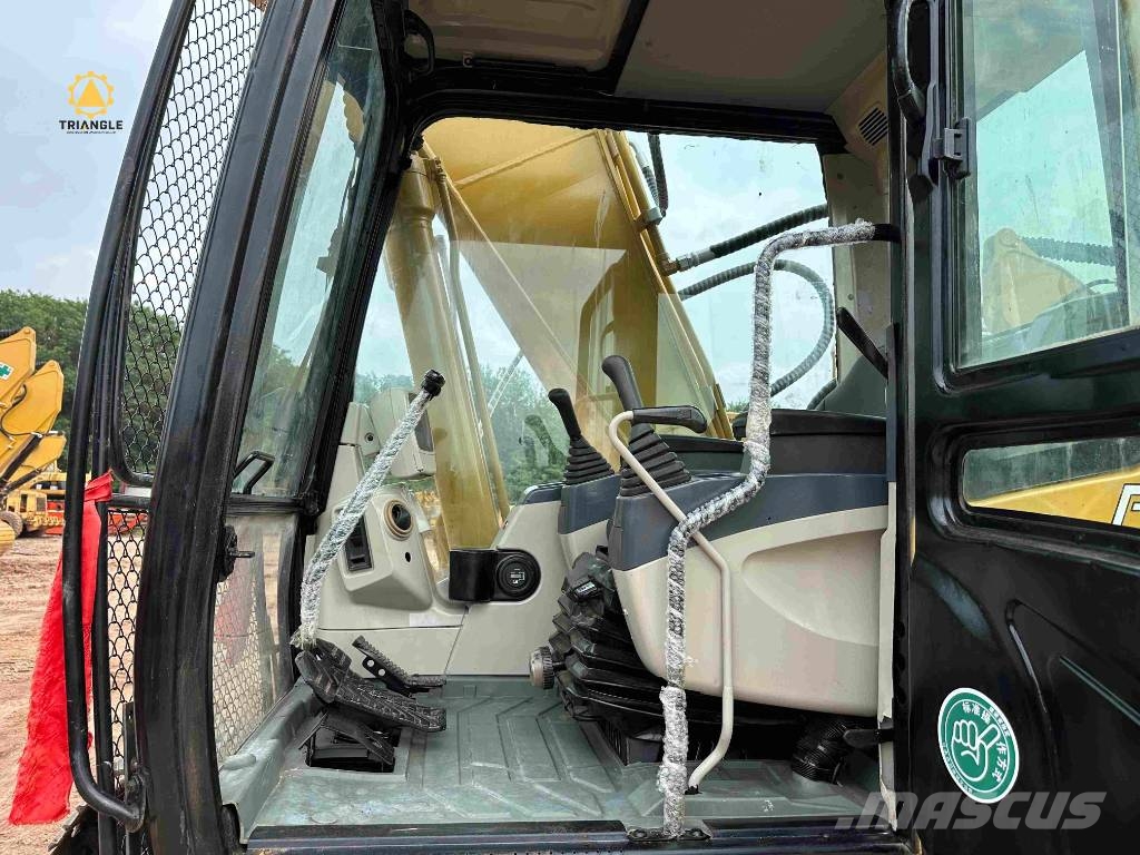 CAT 320 C L Lánctalpas kotrók