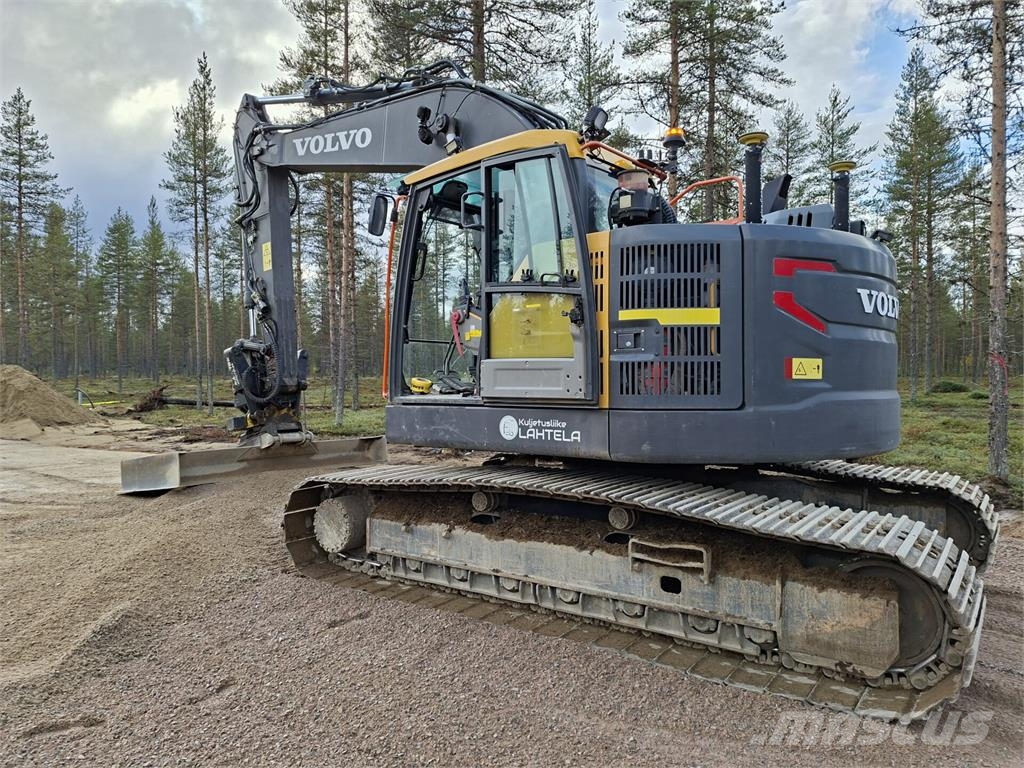 Volvo ECR235EL Telakaivukoneet