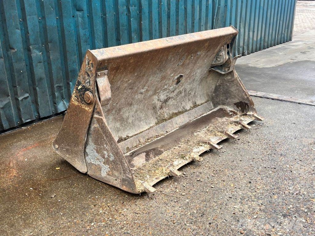 Schaeff Terex SKS 634 轮式装载机