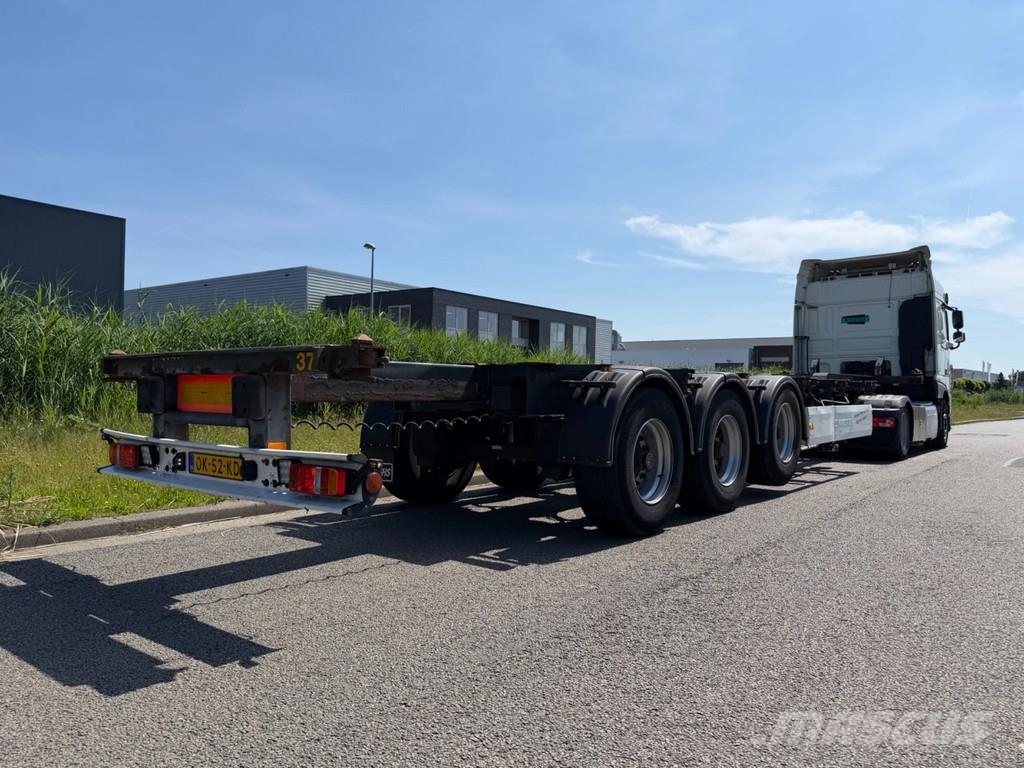 Krone 2X Container Chassis TE HUUR / FOR RENT Semirremolques portacontenedores