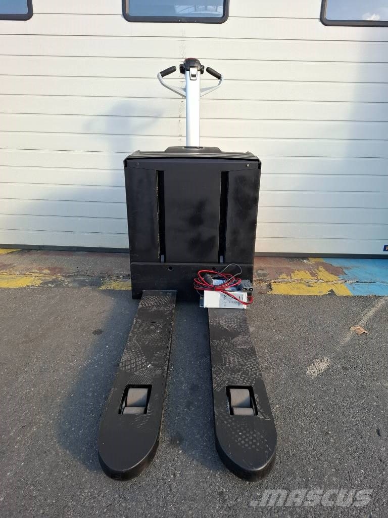 UniCarriers MDE 200 Ручные электрические тележки