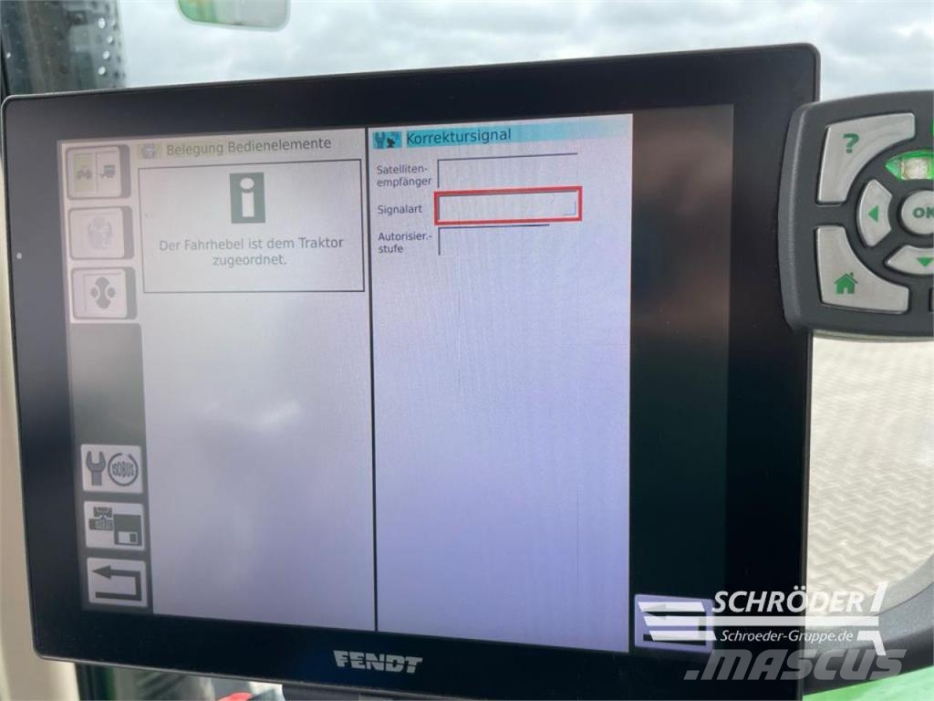 Fendt 720 VARIO S4 PROFI PLUS Tractors
