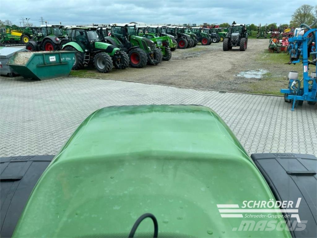 Fendt 720 VARIO S4 PROFI PLUS Tractors