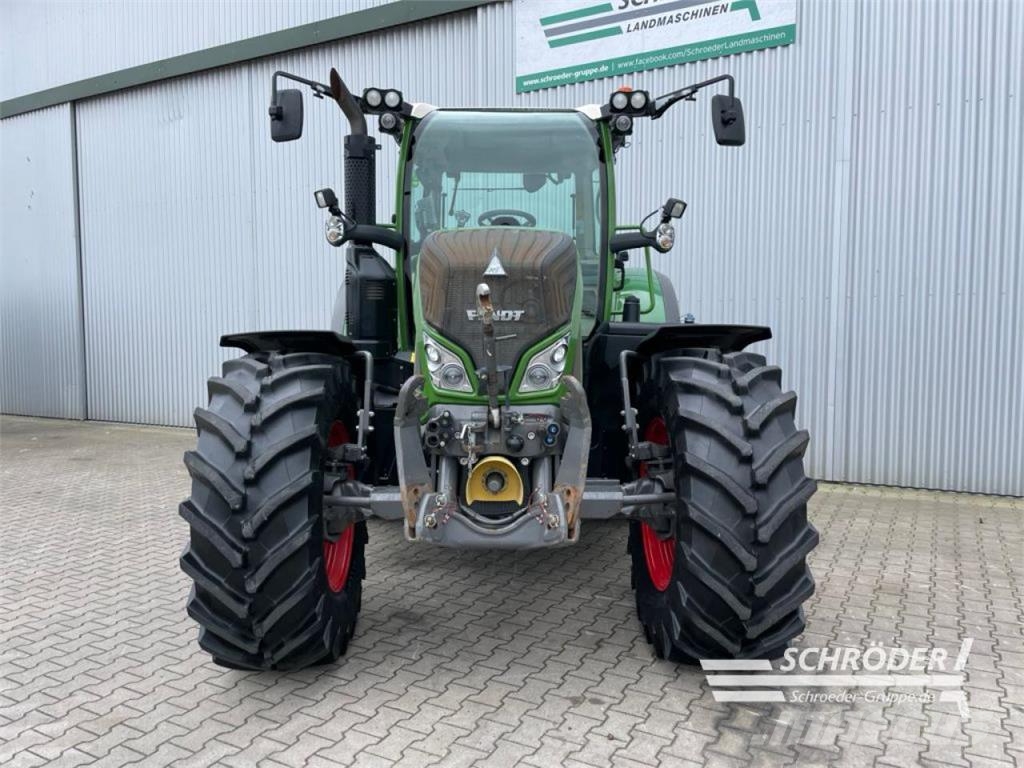 Fendt 720 VARIO S4 PROFI PLUS Tractors