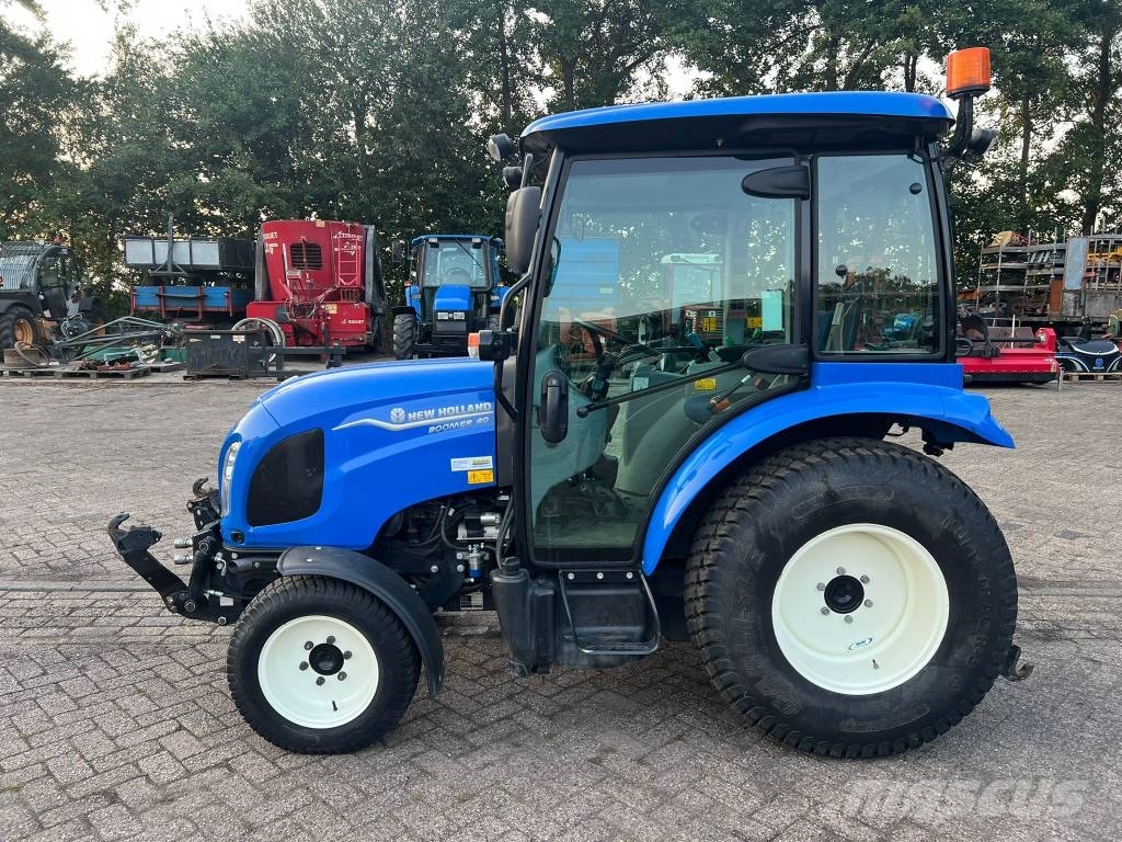 New Holland Boomer 40 CAB HST tractor trekker tracteur Traktorer