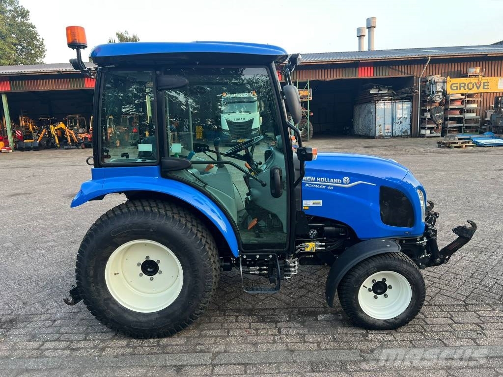 New Holland Boomer 40 CAB HST tractor trekker tracteur Traktorer