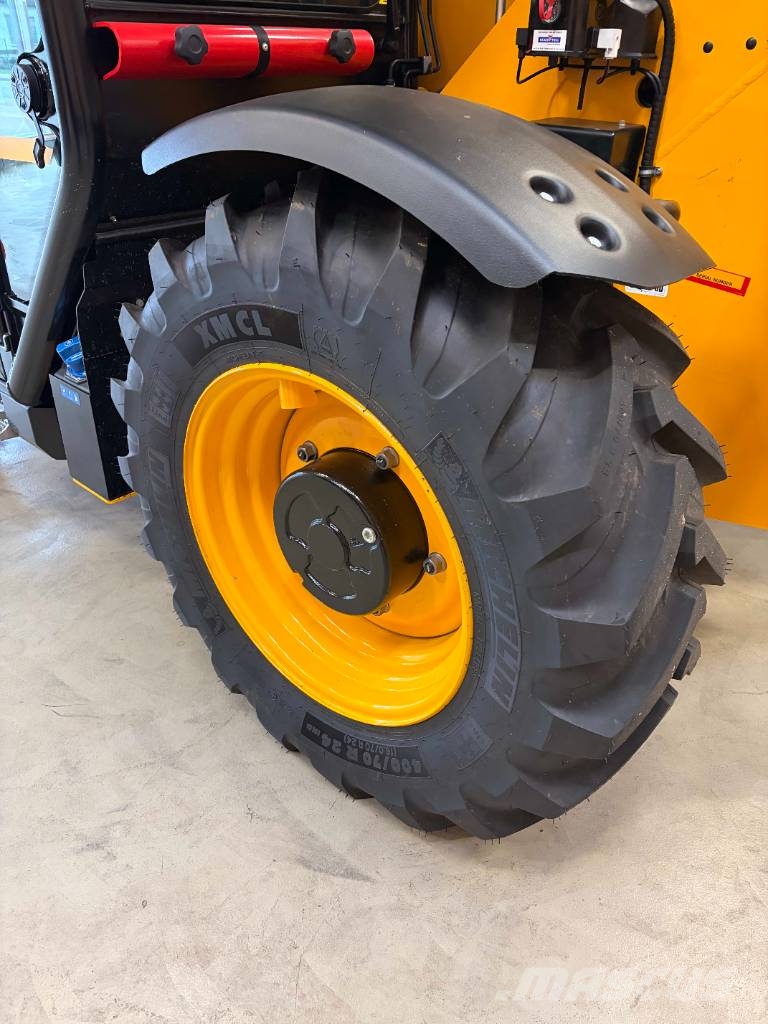 JCB 530-60 Agri Super Kmetijski teleskopski nakladalci