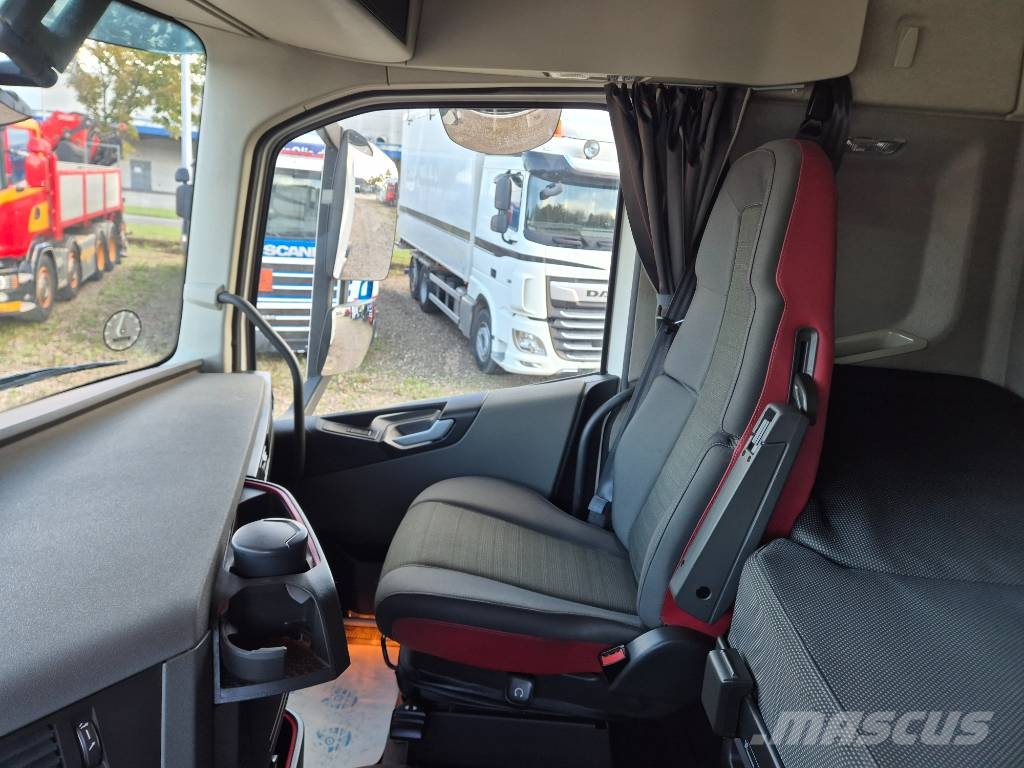 Volvo FH460 6x2 // Hydraulik // ACC // Sattelzugmaschinen
