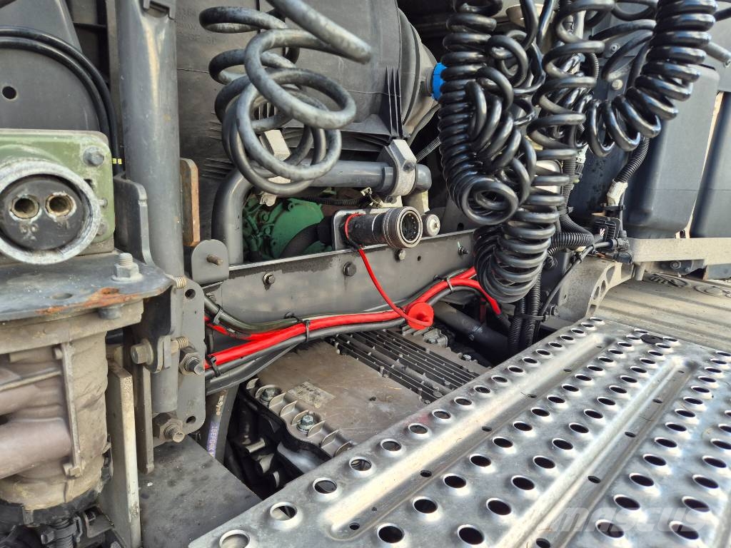 Volvo FH460 6x2 // Hydraulik // ACC // Sattelzugmaschinen