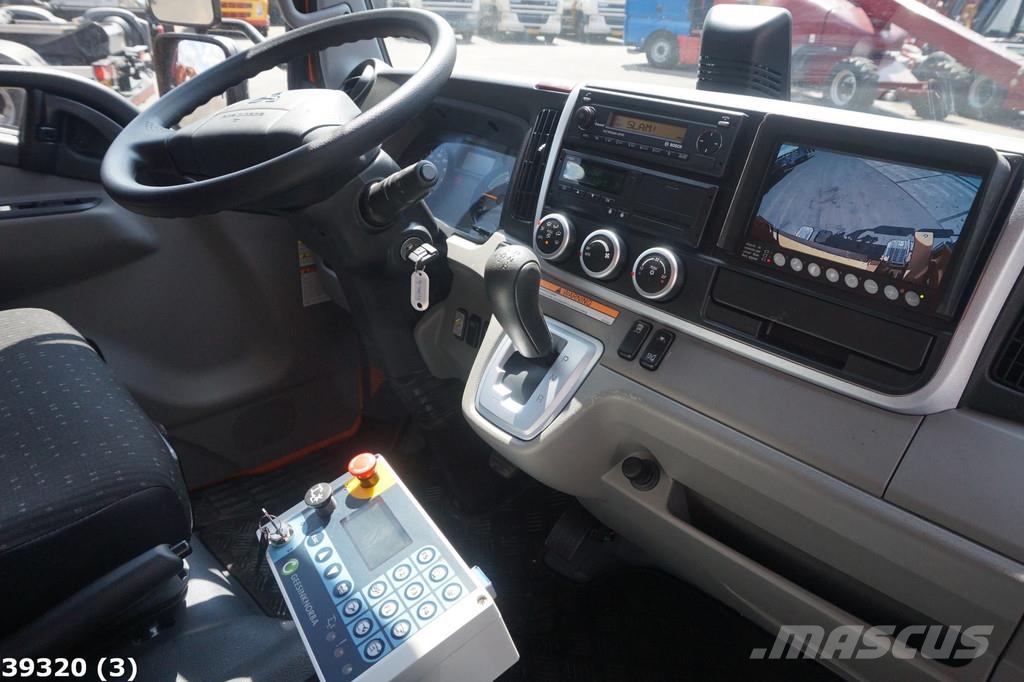 Fuso Canter 9C18 Geesink 7m³ شاحنات المخلفات